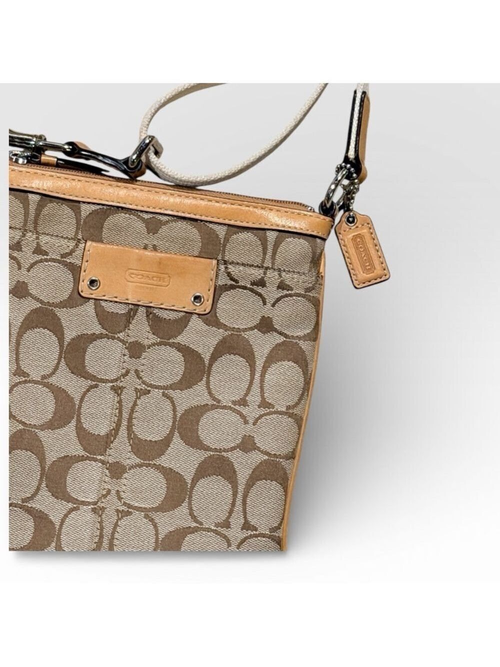 Coach Signature Crossbody Bag Beige and Brown - Picture 3 of 12